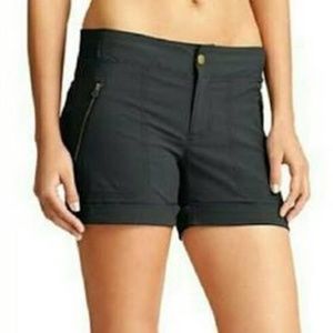 Athleta Black Trekkie Shorts Sz 2